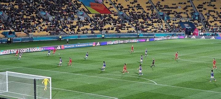 三队合计6场比赛：进16球，失2球，5胜1平，全程不败（封面配图）